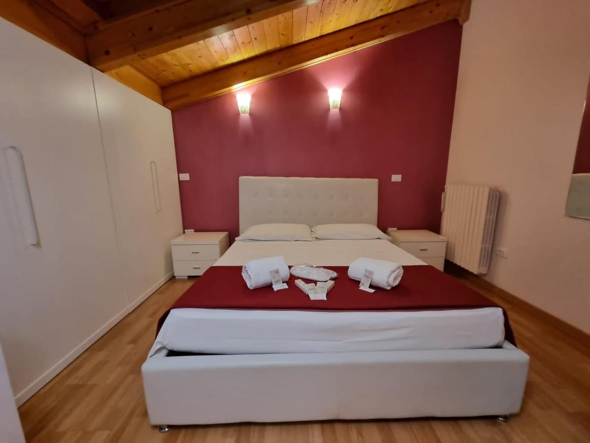 Apartments Amica Taranto Exterior photo